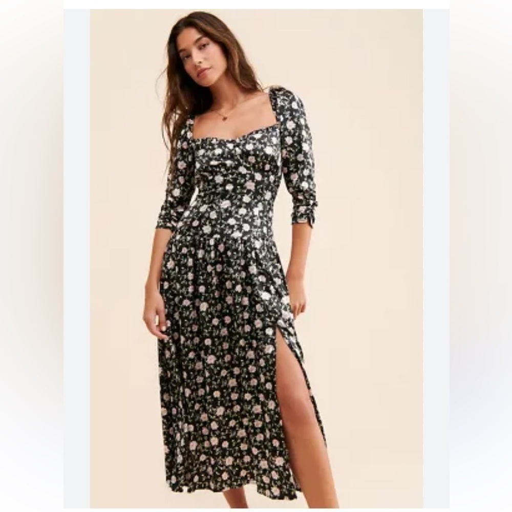 ASTR THE LABEL Puff Sleeve Black Floral Dress Size XS